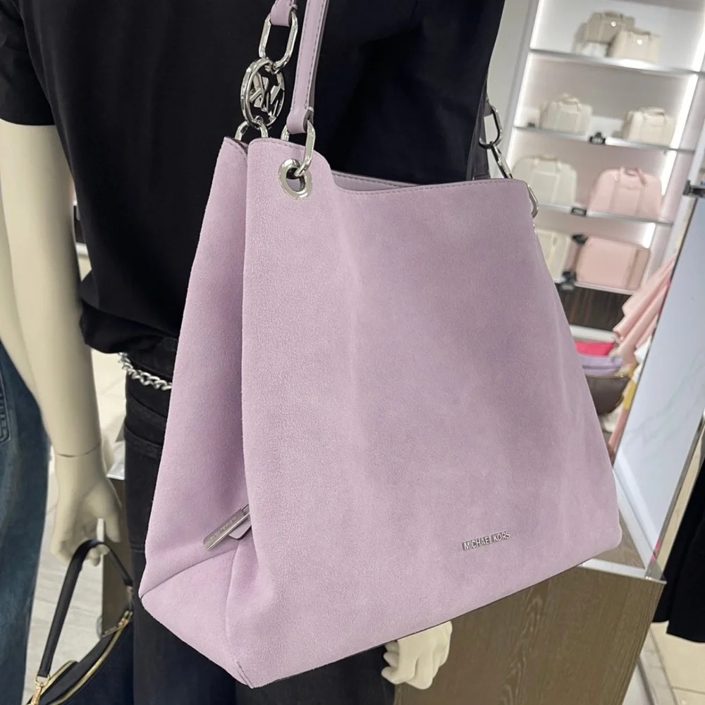 MICHAEL KORS Christina Lg Suede Triple Gasset Shoulder Tote Bg
Light Quartz 
NWT - Picture 12 of 16